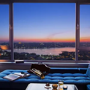 4* מלון The Marmara Pera